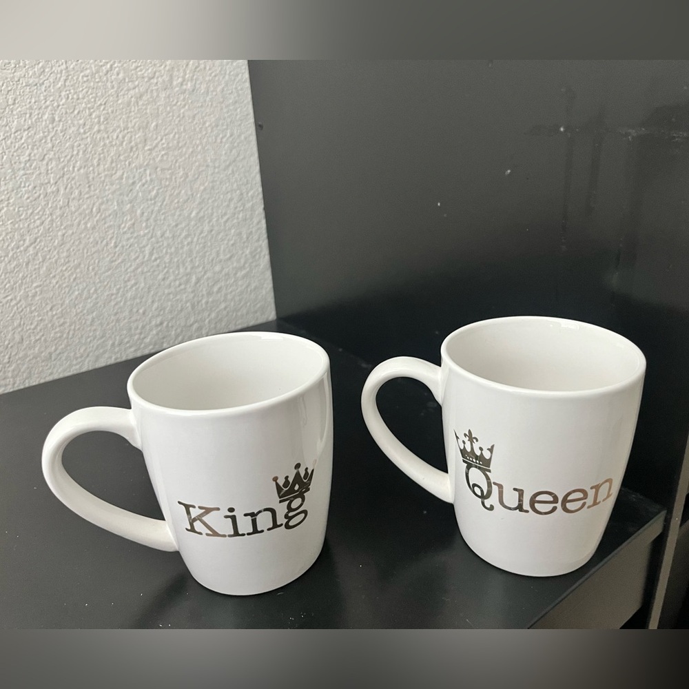 King and Queen White Mug Set